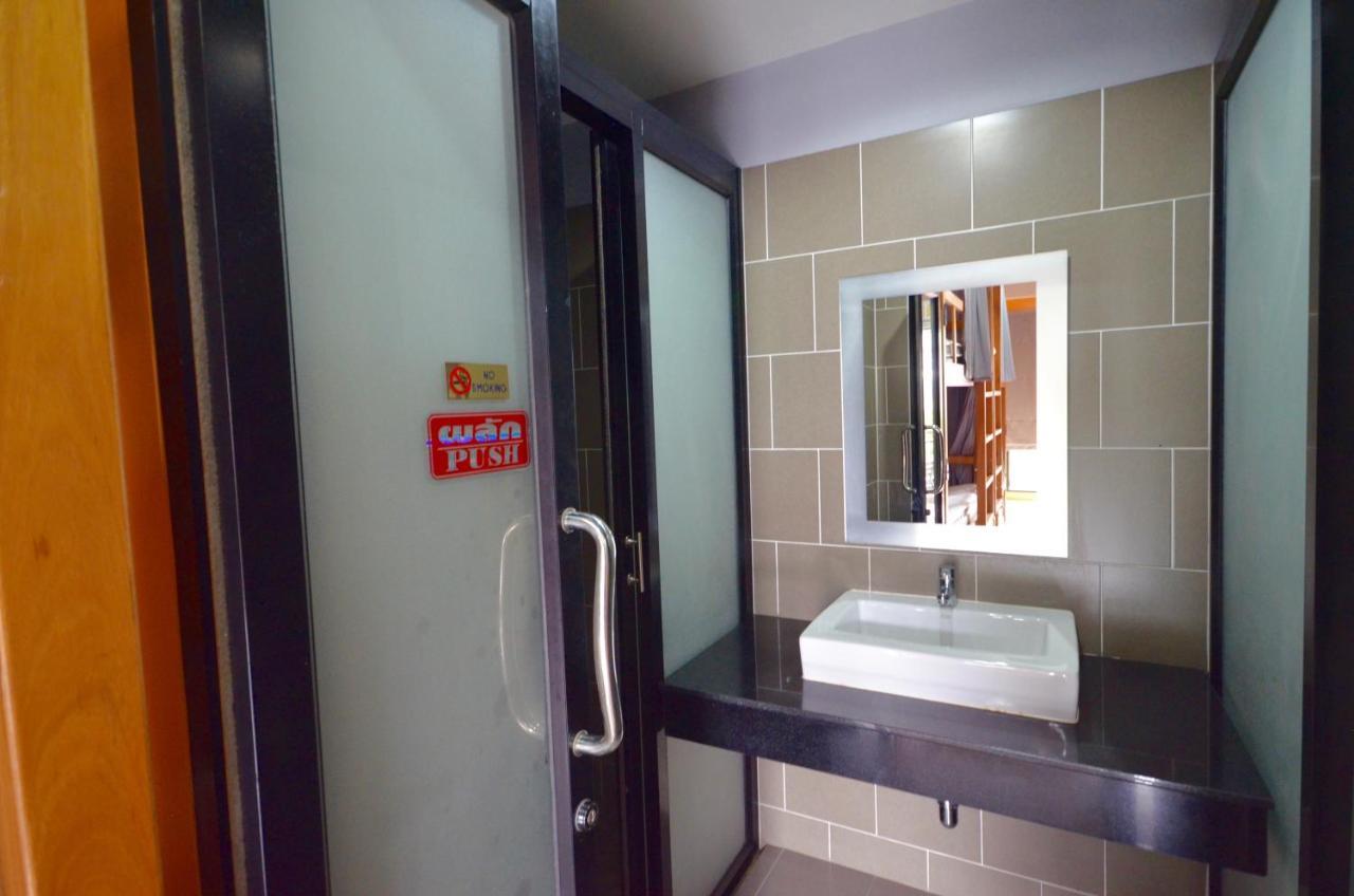 Nomad Hostel Krabi Zewnętrze zdjęcie