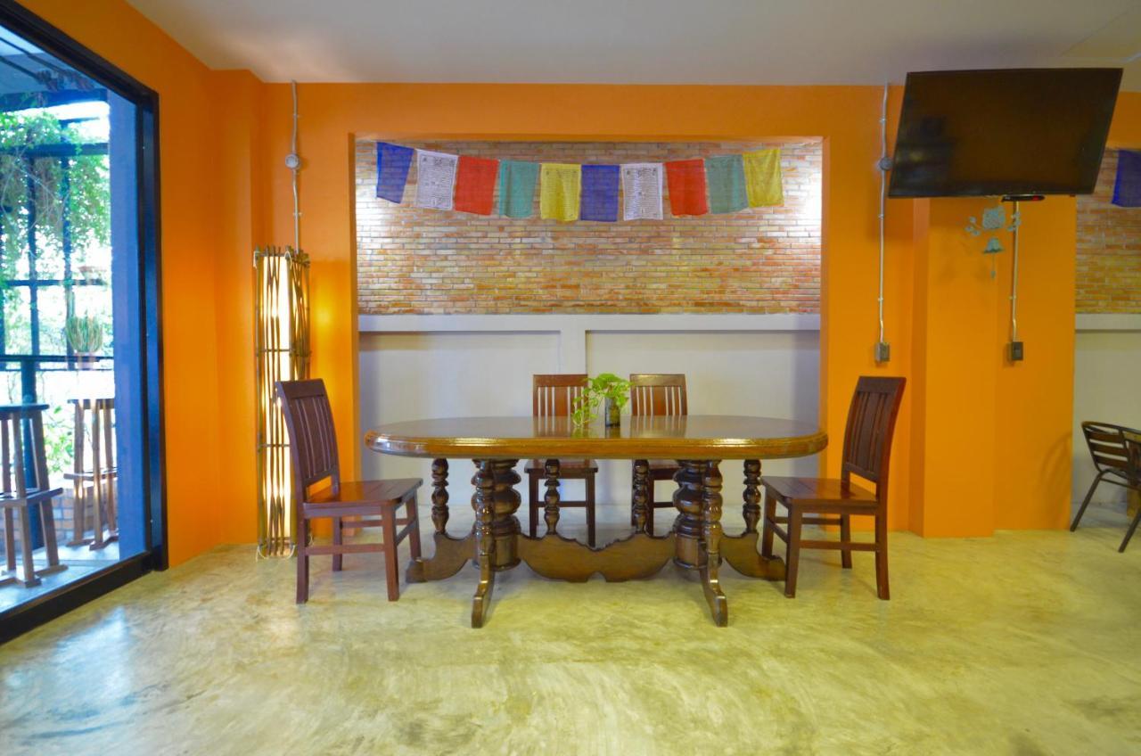 Nomad Hostel Krabi Zewnętrze zdjęcie